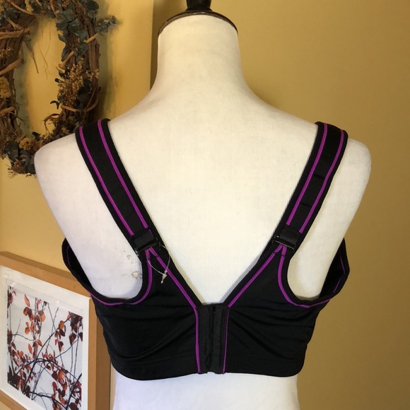 CACIQUE Sport by Cacique Size 42DDD Sport Bra Support Underwire Soft Pad $68 NEW - Picture 3 of 16